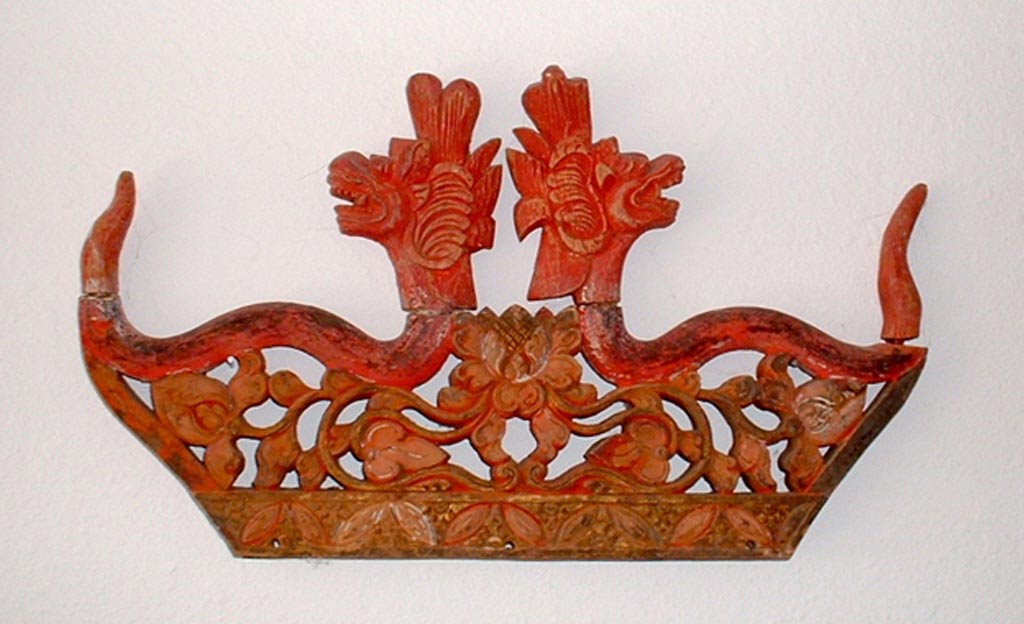 Red Nagas woodcarving from south Java, circa 1930s.